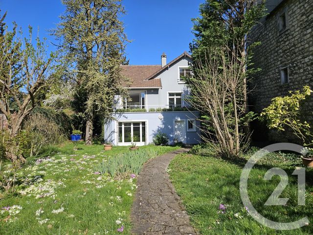 Maison à vendre ST MAUR DES FOSSES