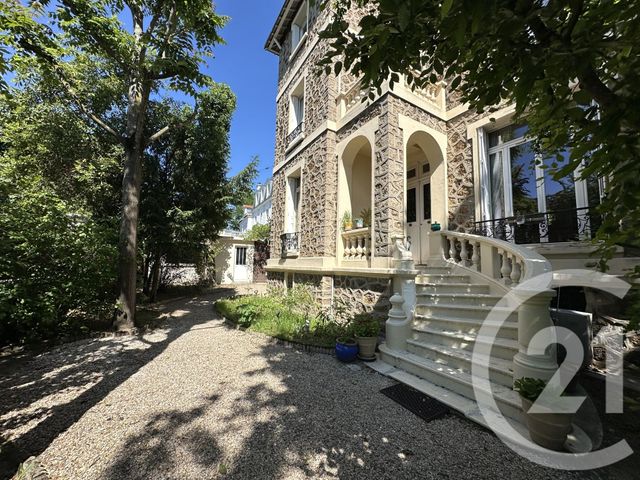Maison à vendre ST MAUR DES FOSSES