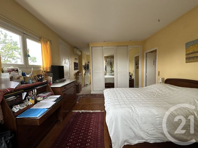 maison à vendre - 8 pièces - 180.12 m2 - ST MAUR DES FOSSES - 94 - ILE-DE-FRANCE - Century 21 Les Clés Du Parc