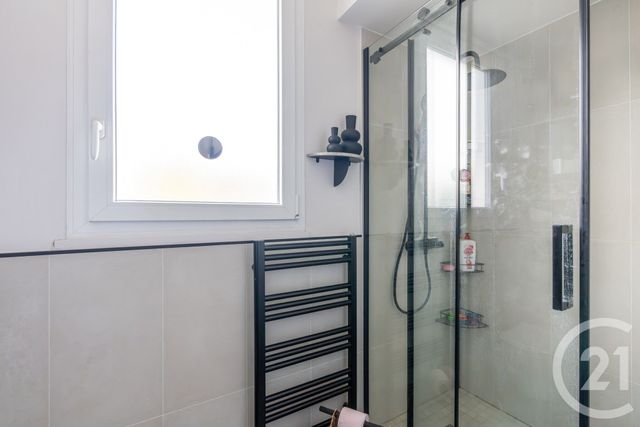 maison à vendre - 4 pièces - 100.28 m2 - ST MAUR DES FOSSES - 94 - ILE-DE-FRANCE - Century 21 Les Clés Du Parc