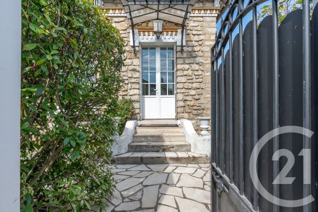 maison à vendre - 6 pièces - 138.74 m2 - ST MAUR DES FOSSES - 94 - ILE-DE-FRANCE - Century 21 Les Clés Du Parc