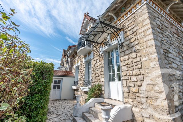 maison à vendre - 6 pièces - 138.74 m2 - ST MAUR DES FOSSES - 94 - ILE-DE-FRANCE - Century 21 Les Clés Du Parc
