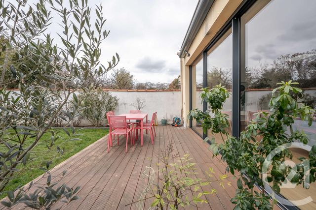 maison à vendre - 5 pièces - 100.23 m2 - LA VARENNE ST HILAIRE - 94 - ILE-DE-FRANCE - Century 21 Les Clés Du Parc