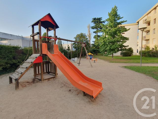 Appartement F4 à vendre - 4 pièces - 76.46 m2 - CHAMPIGNY SUR MARNE - 94 - ILE-DE-FRANCE - Century 21 Les Clés Du Parc