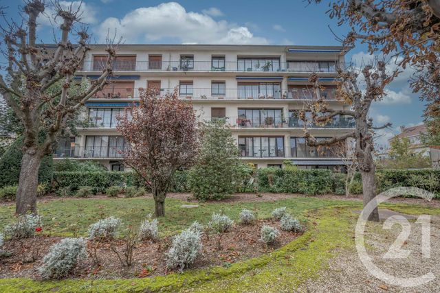 Appartement F3 à vendre - 3 pièces - 66.6 m2 - LA VARENNE ST HILAIRE - 94 - ILE-DE-FRANCE - Century 21 Les Clés Du Parc