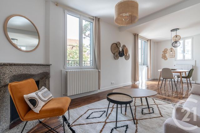 maison à vendre - 5 pièces - 82.0 m2 - ST MAUR DES FOSSES - 94 - ILE-DE-FRANCE - Century 21 Les Clés Du Parc