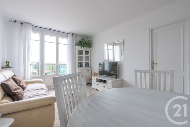 appartement - ST MAUR DES FOSSES - 94