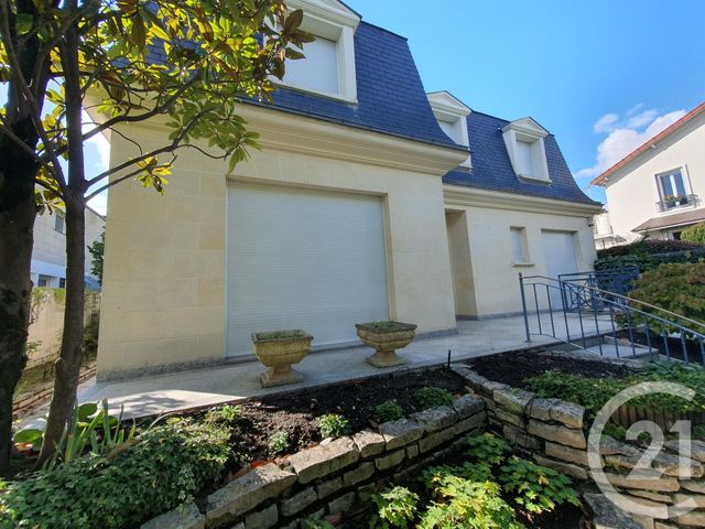  - ST MAUR DES FOSSES - 