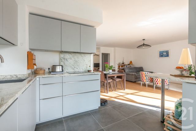 Appartement F3 à vendre - 3 pièces - 72.6 m2 - ST MAUR DES FOSSES - 94 - ILE-DE-FRANCE - Century 21 Les Clés Du Parc