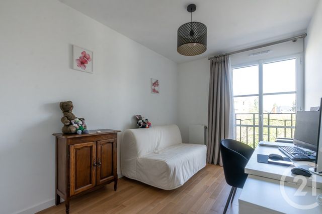 Appartement F3 à vendre - 3 pièces - 72.6 m2 - ST MAUR DES FOSSES - 94 - ILE-DE-FRANCE - Century 21 Les Clés Du Parc