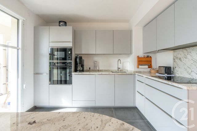 Appartement F3 à vendre - 3 pièces - 72.6 m2 - ST MAUR DES FOSSES - 94 - ILE-DE-FRANCE - Century 21 Les Clés Du Parc