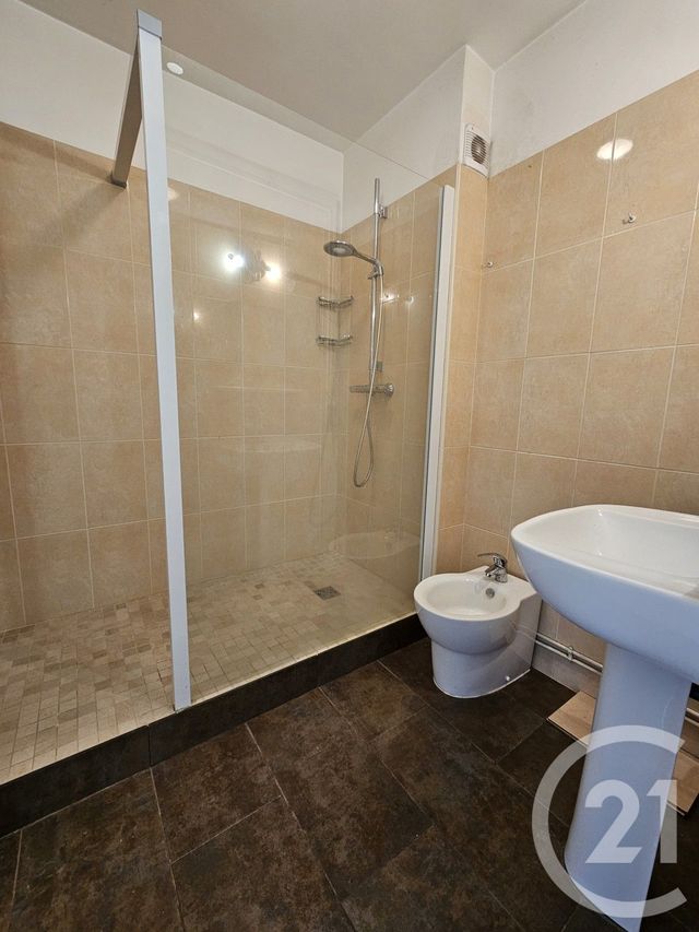 Appartement F4 à vendre - 4 pièces - 85.57 m2 - ST MAUR DES FOSSES - 94 - ILE-DE-FRANCE - Century 21 Les Clés Du Parc