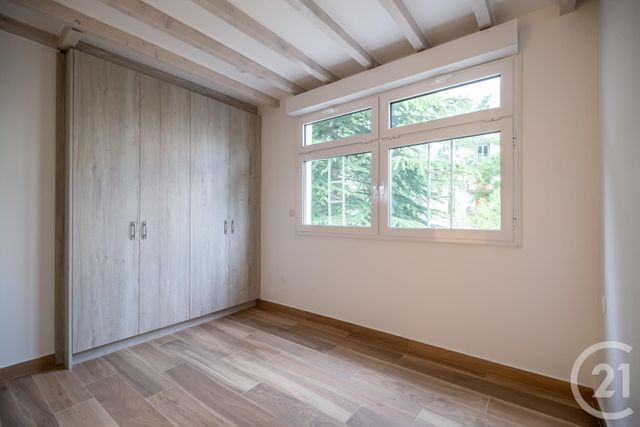 Appartement F6 à vendre - 6 pièces - 156.08 m2 - ST MAUR DES FOSSES - 94 - ILE-DE-FRANCE - Century 21 Les Clés Du Parc