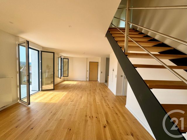 Appartement Duplex à vendre - 5 pièces - 108.49 m2 - ST MAUR DES FOSSES - 94 - ILE-DE-FRANCE - Century 21 Les Clés Du Parc