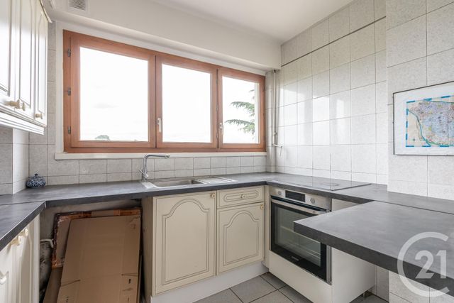 Appartement T3 à vendre - 3 pièces - 64.56 m2 - ST MAUR DES FOSSES - 94 - ILE-DE-FRANCE - Century 21 Les Clés Du Parc