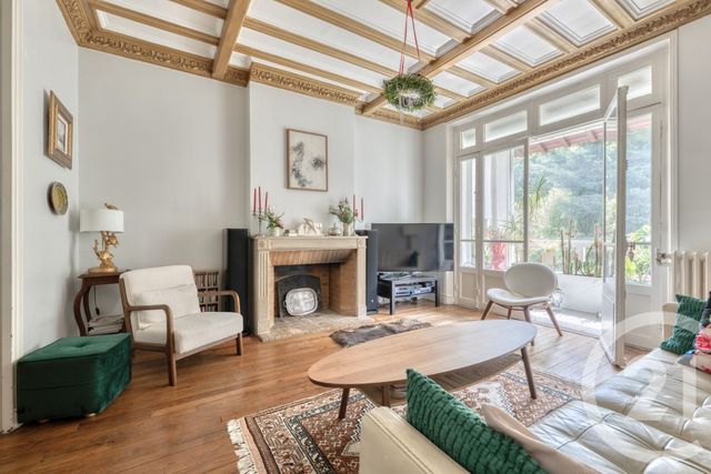 Afficher la photo en grand maison à vendre - 7 pièces - 180.0 m2 - LA VARENNE ST HILAIRE - 94 - ILE-DE-FRANCE - Century 21 Les Clés Du Parc