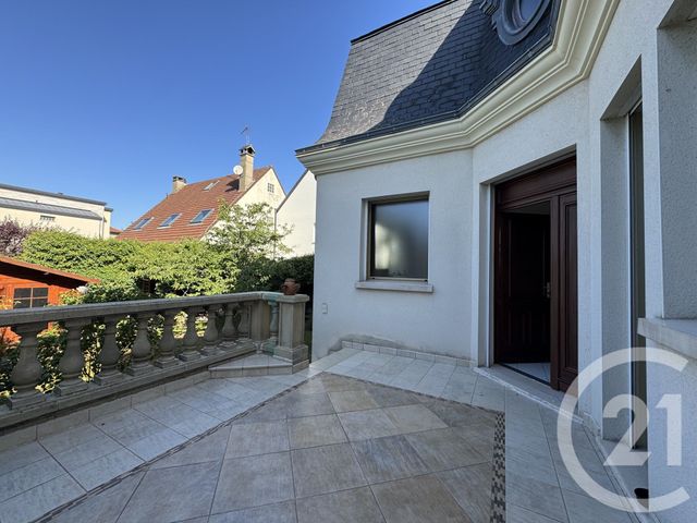 maison à vendre - 8 pièces - 171.18 m2 - LA VARENNE ST HILAIRE - 94 - ILE-DE-FRANCE - Century 21 Les Clés Du Parc