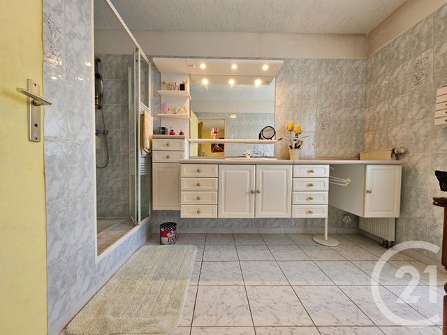 maison à vendre - 8 pièces - 171.18 m2 - LA VARENNE ST HILAIRE - 94 - ILE-DE-FRANCE - Century 21 Les Clés Du Parc