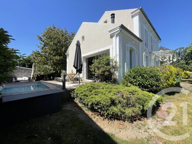 maison à vendre - 6 pièces - 207.0 m2 - LA VARENNE ST HILAIRE - 94 - ILE-DE-FRANCE - Century 21 Les Clés Du Parc