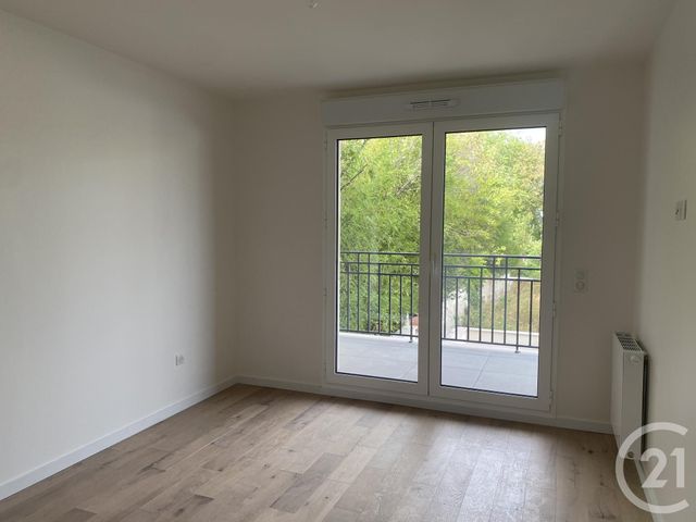 Afficher la photo en grand Appartement F3 à vendre - 3 pièces - 71.13 m2 - ST MAUR DES FOSSES - 94 - ILE-DE-FRANCE - Century 21 Les Clés Du Parc