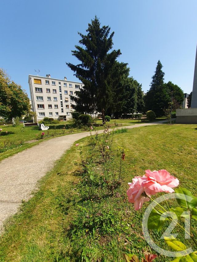 Afficher la photo en grand Appartement F4 à vendre - 4 pièces - 63.67 m2 - CHAMPIGNY SUR MARNE - 94 - ILE-DE-FRANCE - Century 21 Les Clés Du Parc