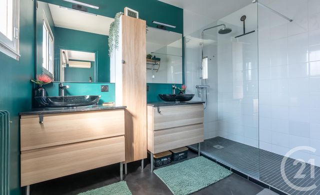 Afficher la photo en grand maison à vendre - 6 pièces - 161.38 m2 - ORMESSON SUR MARNE - 94 - ILE-DE-FRANCE - Century 21 Les Clés Du Parc