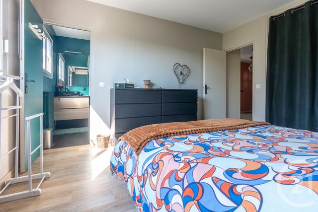 Afficher la photo en grand maison à vendre - 6 pièces - 161.38 m2 - ORMESSON SUR MARNE - 94 - ILE-DE-FRANCE - Century 21 Les Clés Du Parc