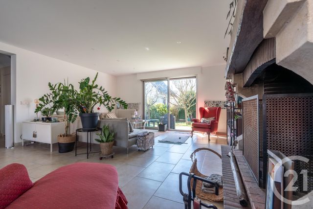 Afficher la photo en grand maison à vendre - 6 pièces - 161.38 m2 - ORMESSON SUR MARNE - 94 - ILE-DE-FRANCE - Century 21 Les Clés Du Parc