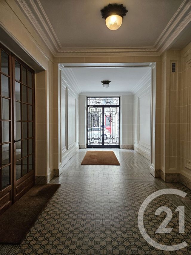 Appartement F1 à vendre - 1 pièce - 16.16 m2 - PARIS - 75014 - ILE-DE-FRANCE - Century 21 Les Clés Du Parc