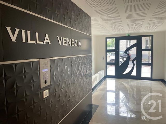 Appartement F3 à vendre - 3 pièces - 71.13 m2 - ST MAUR DES FOSSES - 94 - ILE-DE-FRANCE - Century 21 Les Clés Du Parc