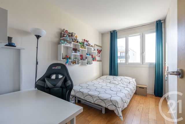 Afficher la photo en grand Appartement F4 à vendre - 4 pièces - 80.27 m2 - ST MAUR DES FOSSES - 94 - ILE-DE-FRANCE - Century 21 Les Clés Du Parc