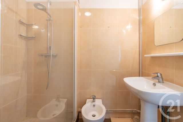 Appartement F4 à vendre - 4 pièces - 85.57 m2 - ST MAUR DES FOSSES - 94 - ILE-DE-FRANCE - Century 21 Les Clés Du Parc