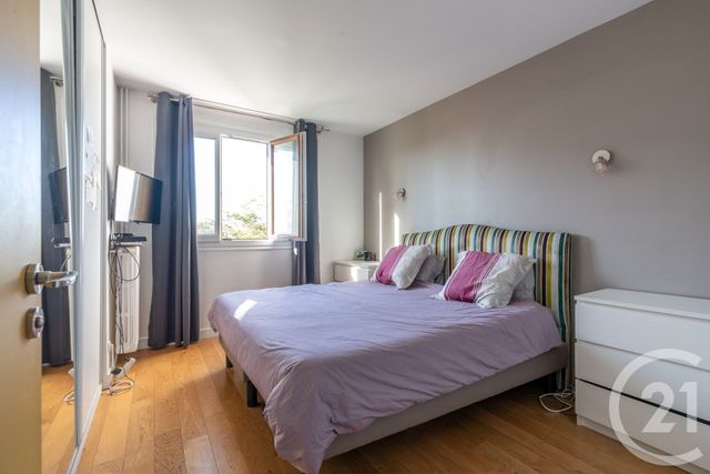 Appartement F4 à vendre - 4 pièces - 80.27 m2 - ST MAUR DES FOSSES - 94 - ILE-DE-FRANCE - Century 21 Les Clés Du Parc