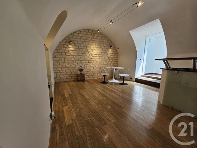 Afficher la photo en grand Appartement F2 à vendre - 2 pièces - 57.04 m2 - ST MAUR DES FOSSES - 94 - ILE-DE-FRANCE - Century 21 Les Clés Du Parc