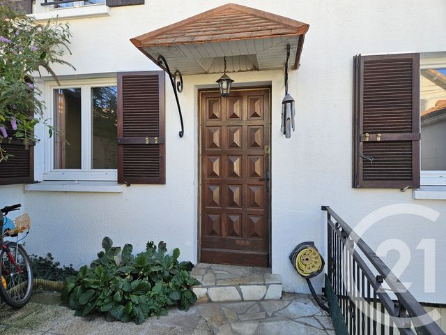 Appartement à vendre - 3 pièces - 52.55 m2 - ST MAUR DES FOSSES - 94 - ILE-DE-FRANCE - Century 21 Les Clés Du Parc