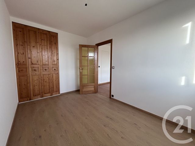 Appartement F4 à vendre - 4 pièces - 67.02 m2 - CHAMPIGNY SUR MARNE - 94 - ILE-DE-FRANCE - Century 21 Les Clés Du Parc