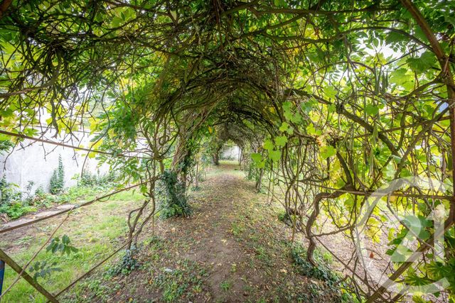 terrain à vendre - 845.0 m2 - ST MAUR DES FOSSES - 94 - ILE-DE-FRANCE - Century 21 Les Clés Du Parc