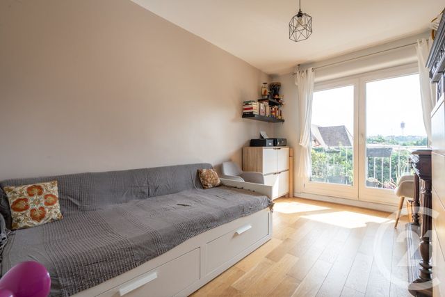 Appartement F3 à vendre - 3 pièces - 64.01 m2 - LA VARENNE ST HILAIRE - 94 - ILE-DE-FRANCE - Century 21 Les Clés Du Parc