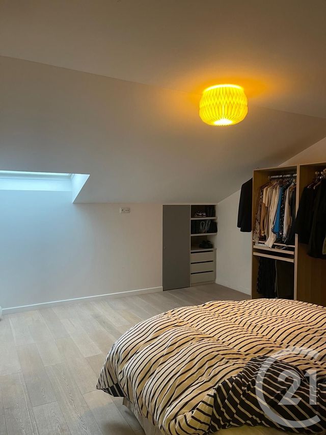 Appartement F2 à louer - 2 pièces - 59.14 m2 - LA VARENNE ST HILAIRE - 94 - ILE-DE-FRANCE - Century 21 Les Clés Du Parc