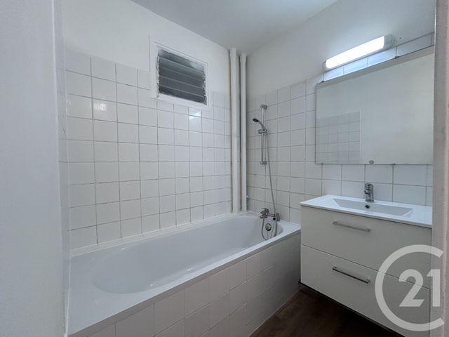 Appartement F4 à vendre - 4 pièces - 67.36 m2 - CHAMPIGNY SUR MARNE - 94 - ILE-DE-FRANCE - Century 21 Les Clés Du Parc