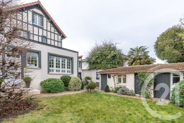 Maison à vendre ST MAUR DES FOSSES