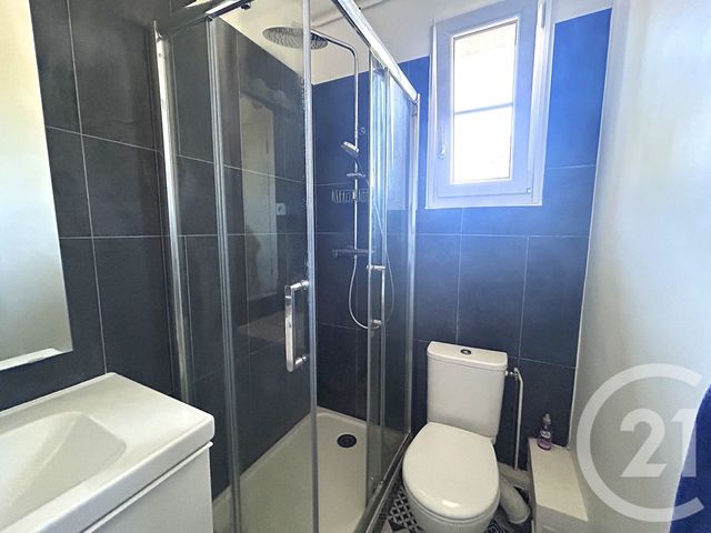 Appartement F2 à vendre - 2 pièces - 42.73 m2 - ST MAUR DES FOSSES - 94 - ILE-DE-FRANCE - Century 21 Les Clés Du Parc