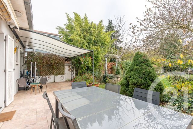 maison à vendre - 8 pièces - 167.64 m2 - ST MAUR DES FOSSES - 94 - ILE-DE-FRANCE - Century 21 Les Clés Du Parc