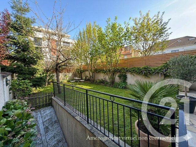 maison à vendre - 9 pièces - 174.0 m2 - ST MAUR DES FOSSES - 94 - ILE-DE-FRANCE - Century 21 Les Clés Du Parc