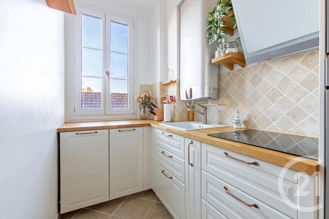 Appartement F2 à vendre - 2 pièces - 38.75 m2 - ST MAUR DES FOSSES - 94 - ILE-DE-FRANCE - Century 21 Les Clés Du Parc