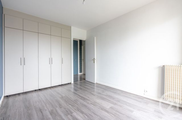 Appartement F3 à vendre - 3 pièces - 61.94 m2 - ST MAUR DES FOSSES - 94 - ILE-DE-FRANCE - Century 21 Les Clés Du Parc