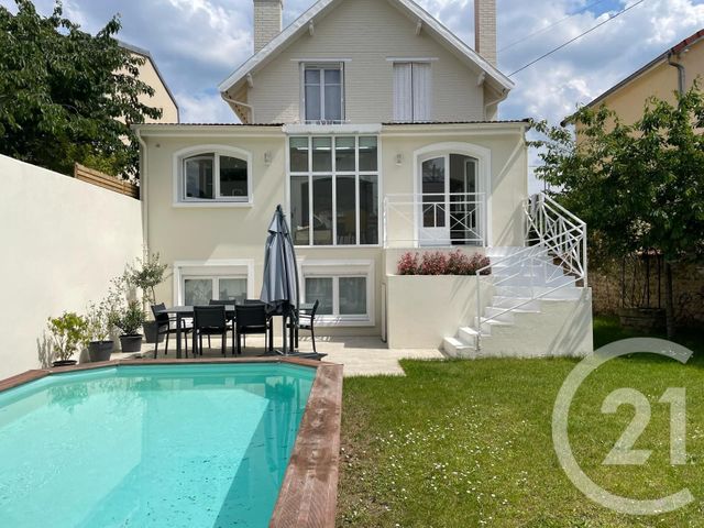Maison à vendre ST MAUR DES FOSSES