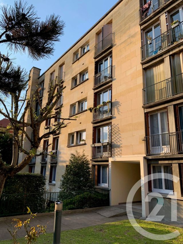 Appartement F3 à vendre - 3 pièces - 65.0 m2 - ST MAUR DES FOSSES - 94 - ILE-DE-FRANCE - Century 21 Les Clés Du Parc