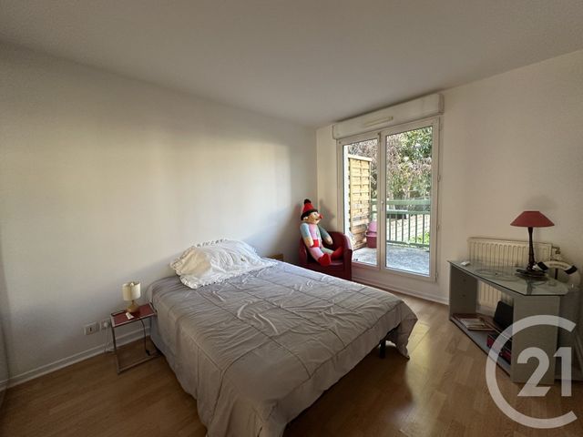 Appartement F3 à vendre - 3 pièces - 72.87 m2 - CHAMPIGNY SUR MARNE - 94 - ILE-DE-FRANCE - Century 21 Les Clés Du Parc