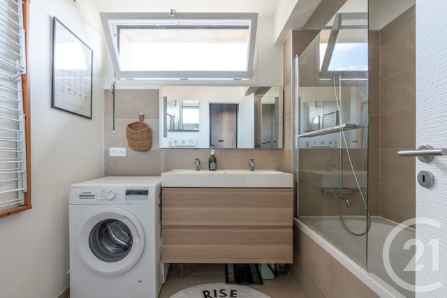 Appartement F3 à vendre - 3 pièces - 71.58 m2 - LA VARENNE ST HILAIRE - 94 - ILE-DE-FRANCE - Century 21 Les Clés Du Parc